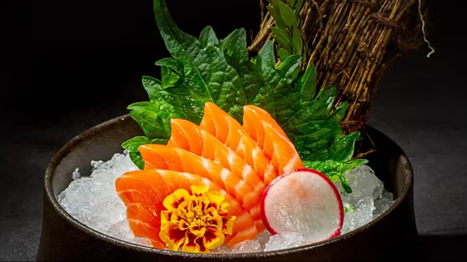 Sashimi de salmão