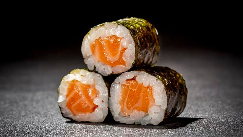 Maki de salmão